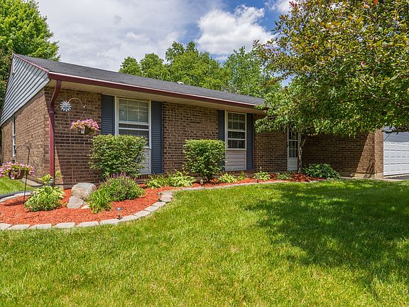 2nd image of 5045 Larchview Dr
