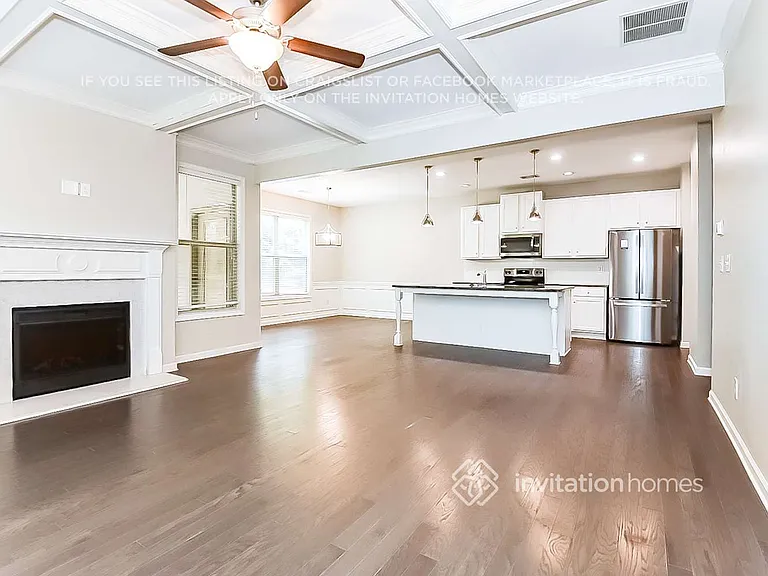 2175 Black Pebble Cir — Photo 4