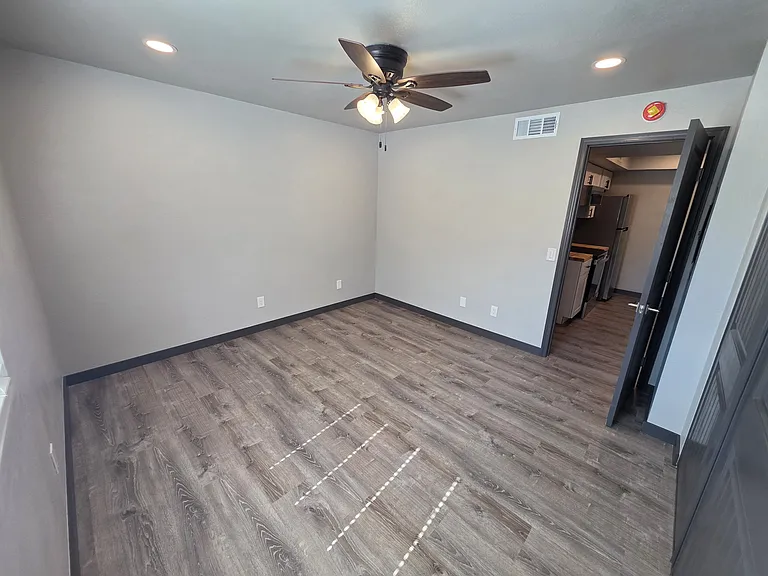 3046 E Marconi Ave #204 — Photo 29