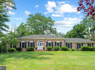 10828 Moore Dr, Manassas, VA 20111