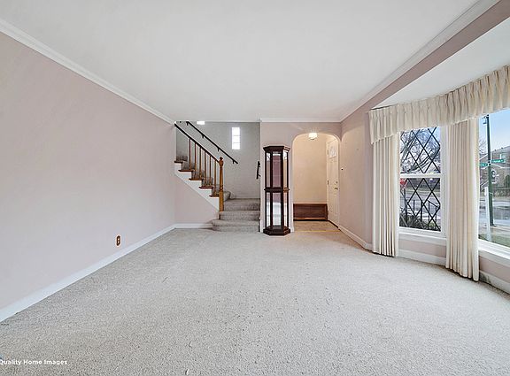 3rd image of 10957 S Homan Ave