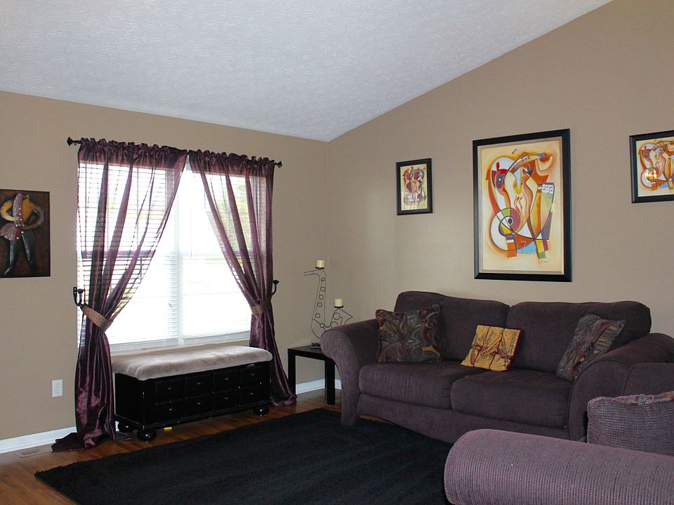 2304 Faircreek Ridge Dr, Fairborn, OH 45324 Zillow