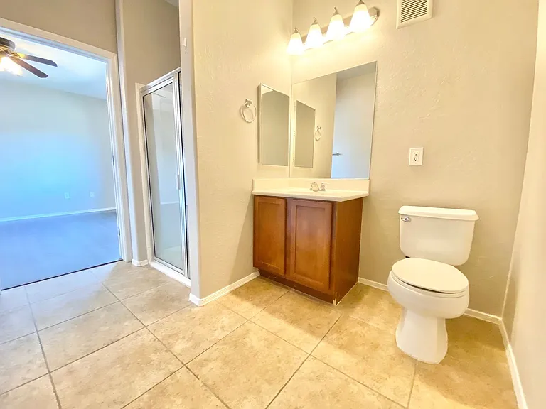 6868 Sky Pointe Dr #1035 — Photo 18