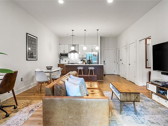 2nd image of 112 Rogers St NE #204