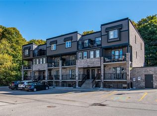 1989 Ottawa St S #29C, Kitchener, ON N2E 0G7