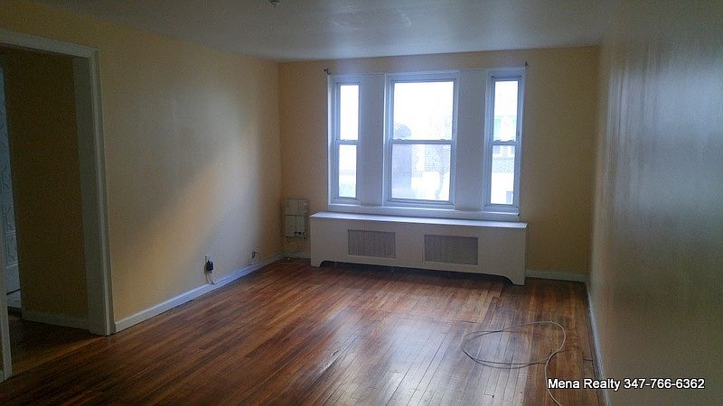 1st image of 55 Sheridan Ave APT B4