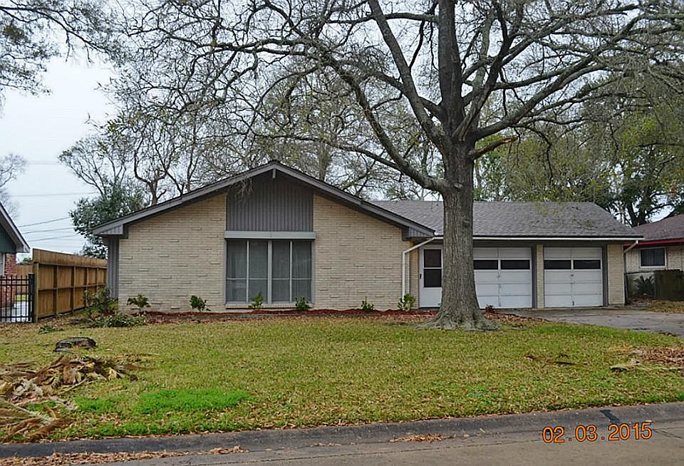 1st image of 2227 Bayou Dr