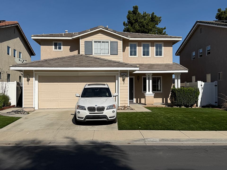 1st image of 1227 Lakeport Ln