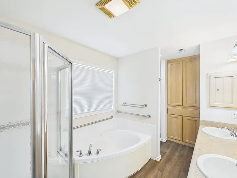 1721 Cherrywood Dr — Photo 34