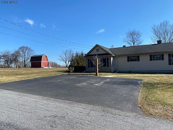 4th image of 176 Meadow Dr