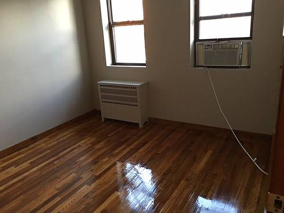 4th image of 11 Greenridge Ave APT 4D