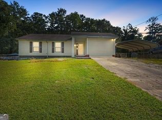 3089 Caliente Ln, Rex, GA 30273