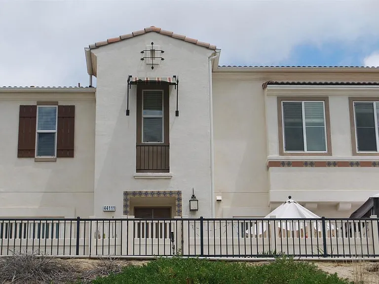44111 Calle Luz — Photo 1