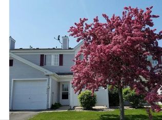 1817 Southcross Dr #2906, Burnsville, MN 55306