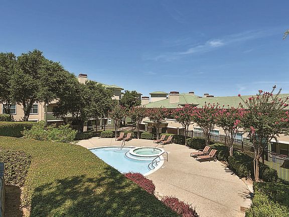 3rd image of 2825 N State Highway 360 APT 830