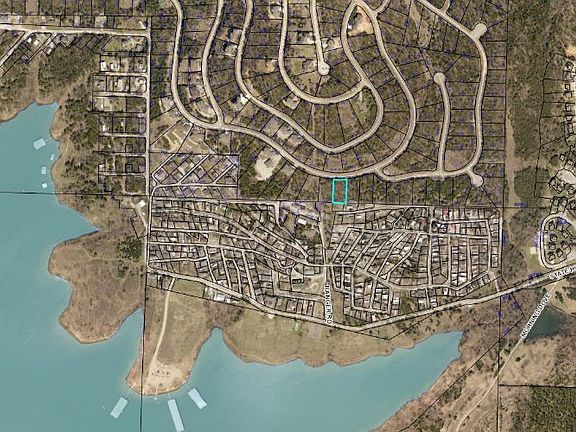 4th image of 461 Crescent Dr