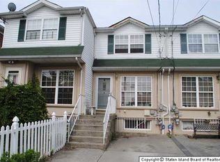112 Grandview Ave, Staten Island, NY 10303