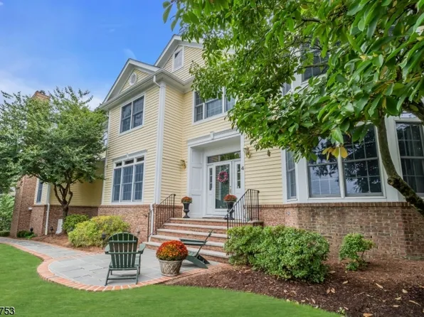 4 Molino Dr, Chatham Twp., NJ 07928