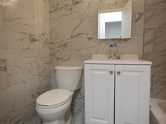 5th image of 305 E 86th St #1HE