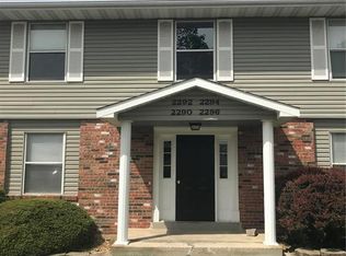 2292 Highland Hill Dr, Saint Peters, MO 63376