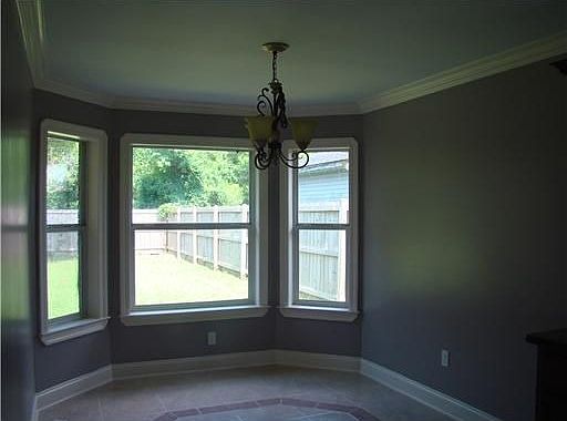 4th image of 4913 Crowder Blvd