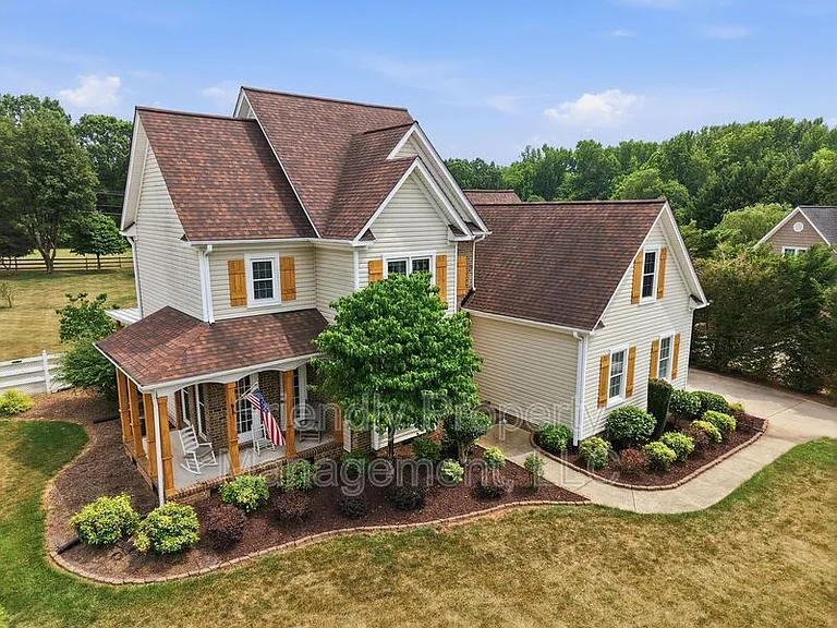 2714 Colton Dr — Photo 31
