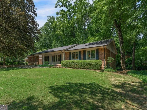 2564 Lake Flair Cir, Atlanta, GA 30345