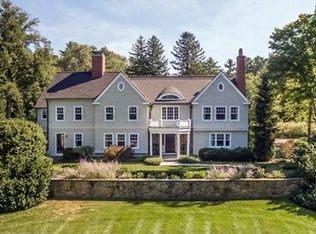 286 S Main St, Andover, MA 01810