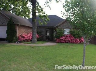 5710 Gloucester Dr, Tyler, TX 75707