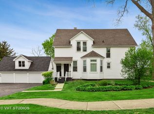 4948 Florence Ave, Downers Grove, IL 60515