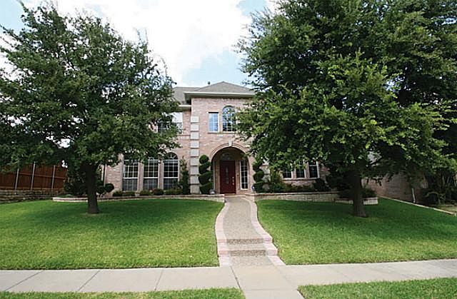1st image of 2921 Oakland Hills Dr