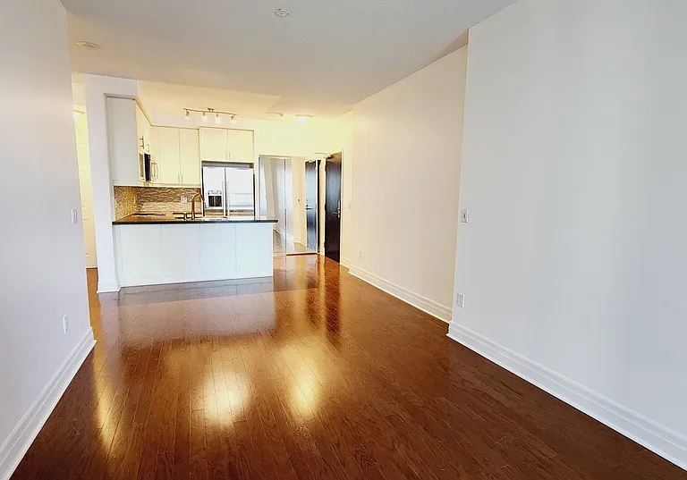 35 Balmuto St #1210 — Photo 9
