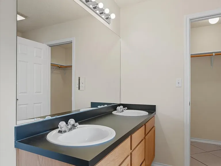 101 Ina Ct #INACOURT101 — Photo 27