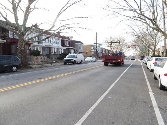 5th image of 245 W Godfrey Ave