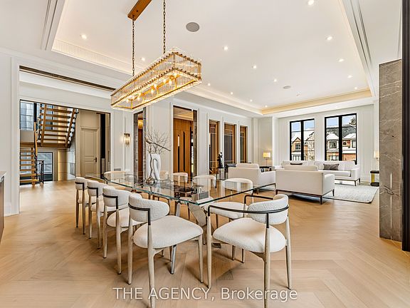5th image of 149 Highland Cres