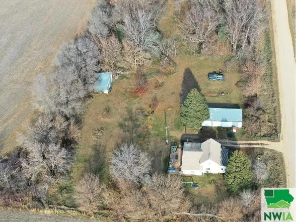 1477 Franklin Ave, Lawton, IA 51030