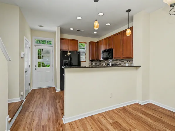 11233 Cedar Walk Ln, Charlotte, NC 28277