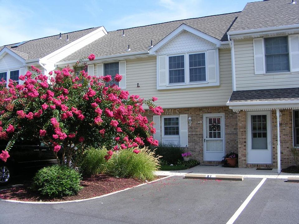 1st image of 12626 Sunset Ave APT 81