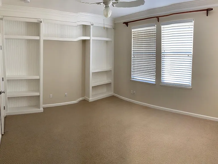 10088 Imperial Ave — Photo 10