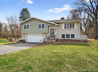 1214 Jill Peak Dr, Dundee, IL