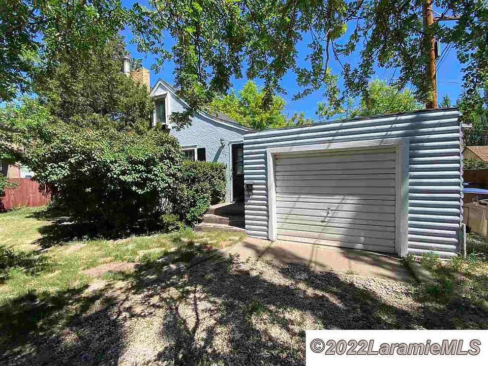 1st image of 411 Gibbon St