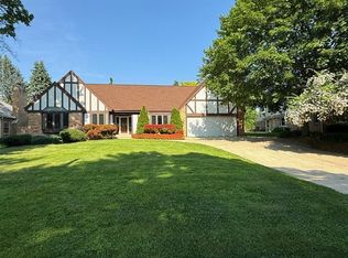 3120 N Argonne Dr, Milwaukee, WI 53222