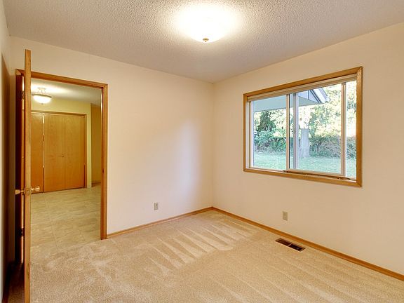 2nd image of 1429 Home Ave