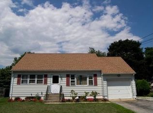 6 Springdale Gardens Rd, Newton, NJ 07860