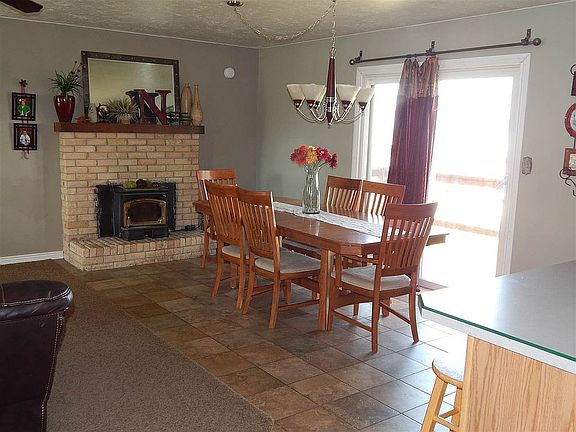 4th image of 3090 Camille Ln