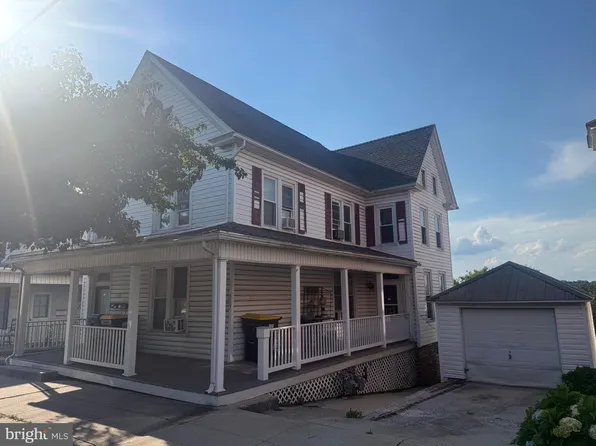 515 W Broadway, Red Lion, PA 17356