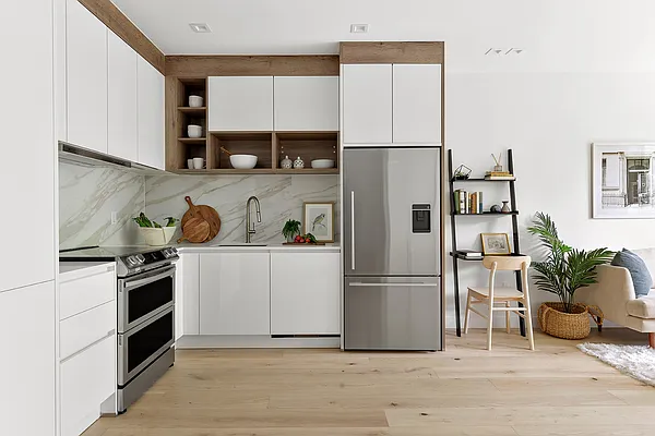 Sold by Compass | media 9