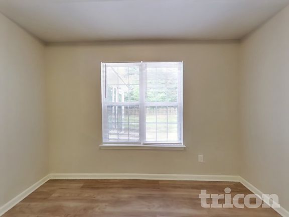 3rd image of 6311 Spanish Moss Ln