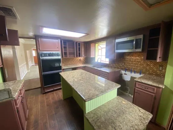 2306 Davis St, Houston, TX 77026