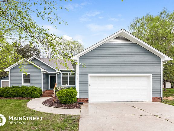2nd image of 8216 Laurel Oak Ct